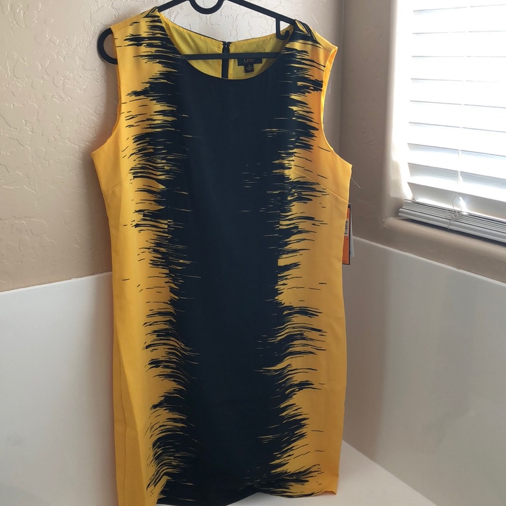 Shift dress nwt black and yellow/gold
